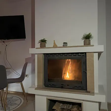 Nest By The Peaks In Μπάνσκο