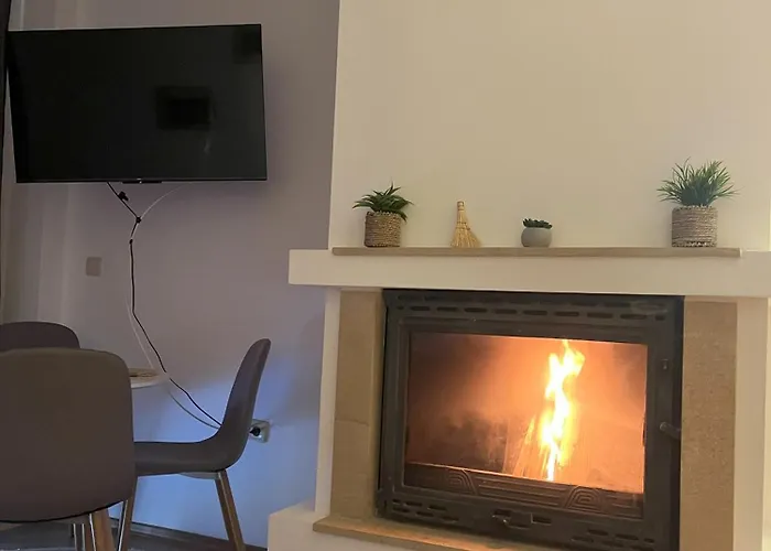 Nest By The Peaks In Апартамент