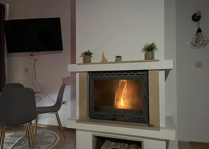 Nest By The Peaks In Банско