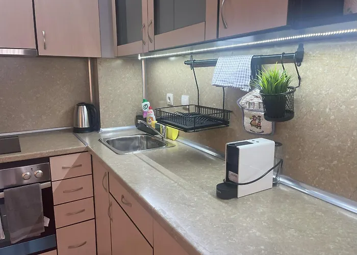 Апартамент Nest By The Peaks In Банско