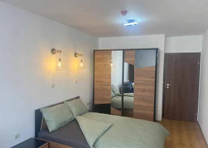 Апартамент Nest By The Peaks In